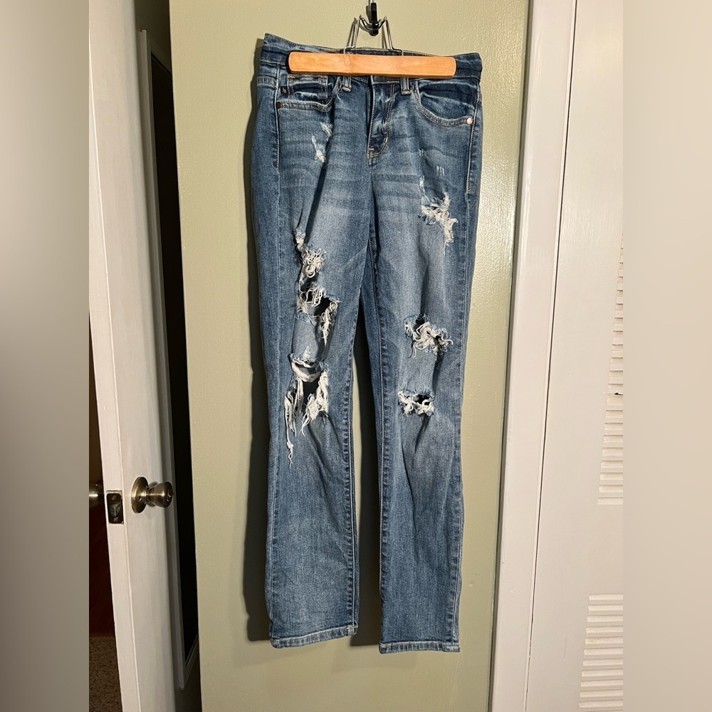 Judy Blue Women's Size 0/24 Boyfriend Fit Jeans Distressed Medium Wash JB8286MD - Picture 2 of 11